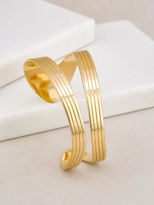 Ridged_Column_Open_Cuff_Bracelet