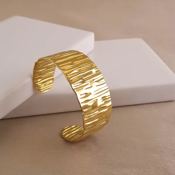 Gold_Stainless_Steel_Sculptural_Etched_Cuff_Bracelet_For_Women