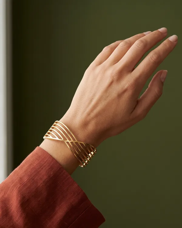 Striated_Lattice_Cuff_Bracelet
