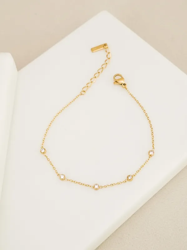 Bezel_CZ_Station_Chain_Bracelet
