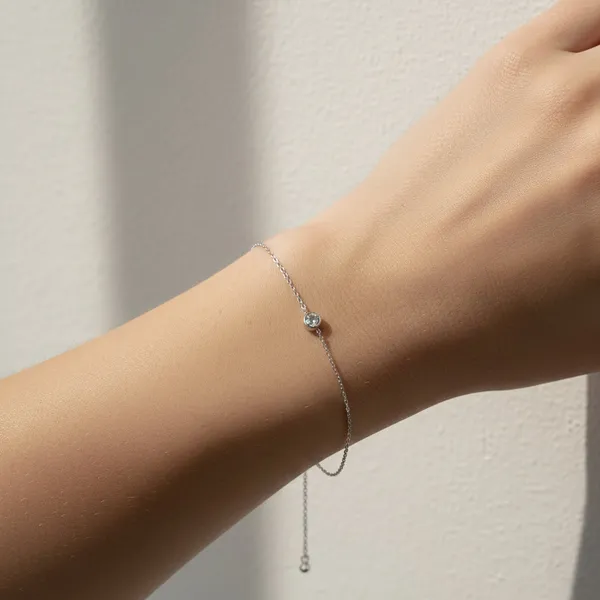 Luna_Solitaire_Bracelet