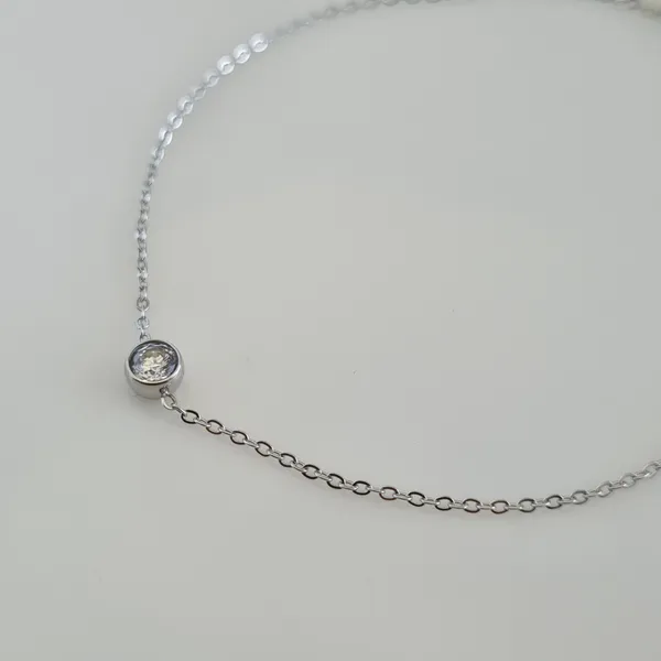 Silver_Stainless_Steel_Luna_Solitaire_Bracelet_For_Women
