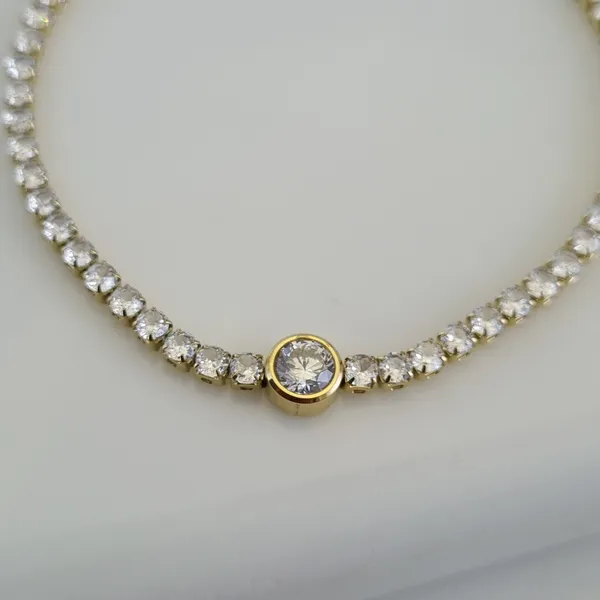 Gold_Stainless_Steel_Stellar_Tennis_Bracelet_For_Women