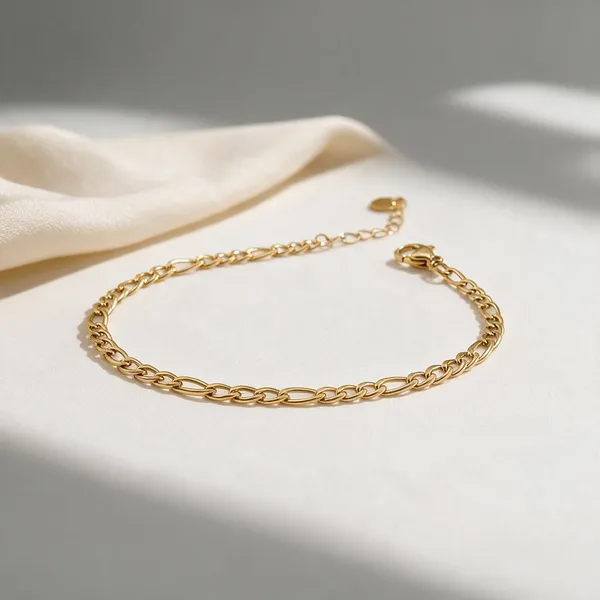 Gold_Stainless_Steel_Figaro_Chain_Bracelet_For_Women