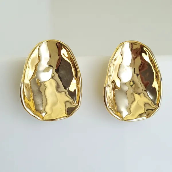 Aura_Hammered_Statement_Stud_Earrings