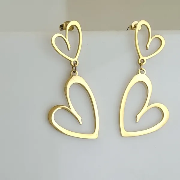 Gold_Stainless_Steel_Heart_Drop_Earrings_For_Women
