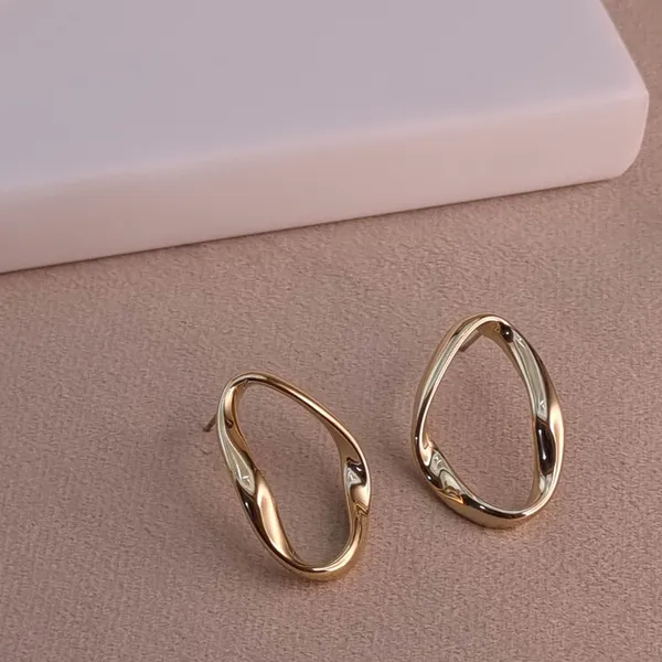 Auric_Wave_Earrings