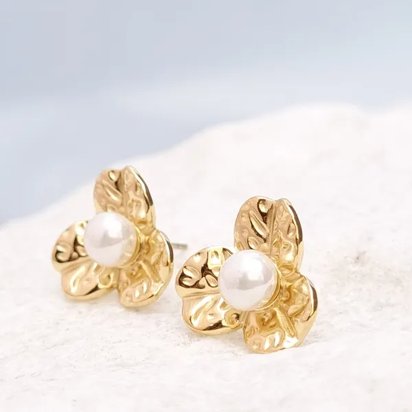 Gold_Stainless_Steel_Botanical_Pearl_Flower_Stud_Earrings_For_Women