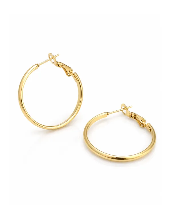 Classic_Gold_Hoop_Earrings
