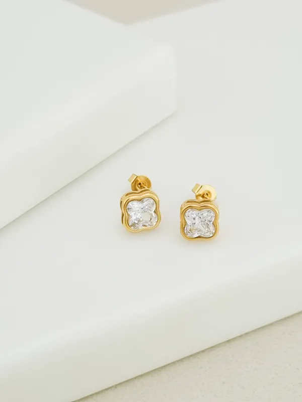 Gold_Stainless_Steel_Clover_Cz_Bezel_Stud_Earrings_For_Women
