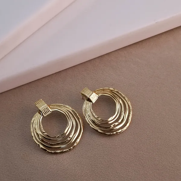 Gold_Stainless_Steel_Crescendo_Hoop_Earrings_For_Women
