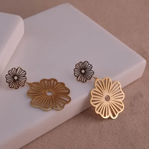 Golden_Bloom_Statement_Earrings