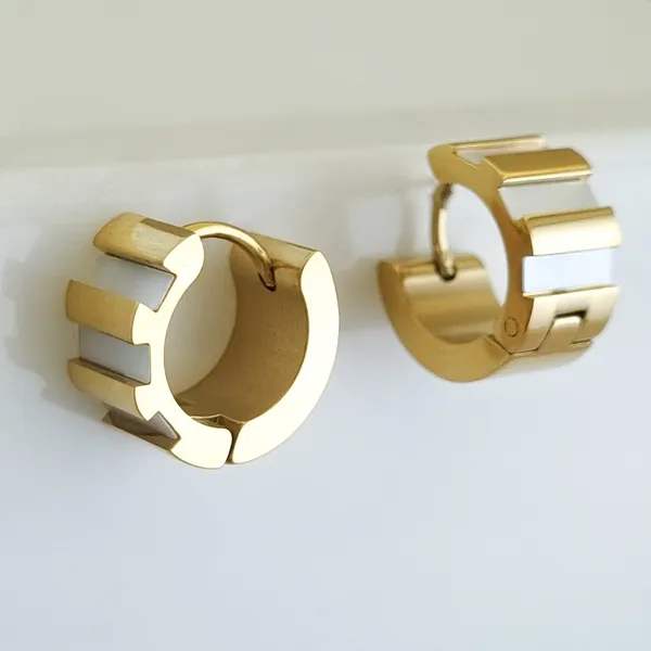 Horizon_Ribbon_Inlay_Huggie_Earrings