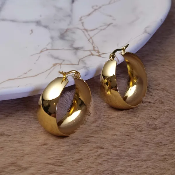 Luxe_Band_Hoops_Earrings