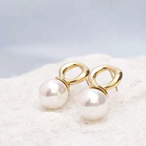 Organic_Circle_Pearl_Drop_Earrings