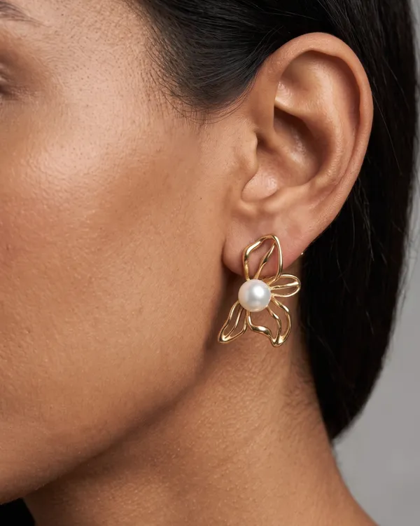 Gold_Stainless_Steel_Pearl_Bow_Stud_Earrings_For_Women