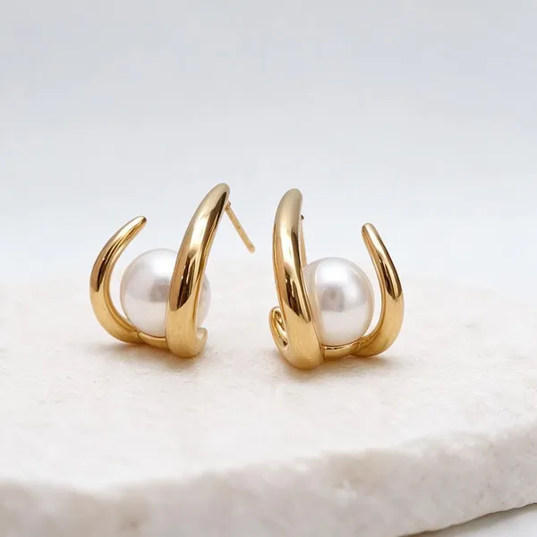 Gold_Stainless_Steel_Pearl_Claw_Stud_Earrings_For_Women