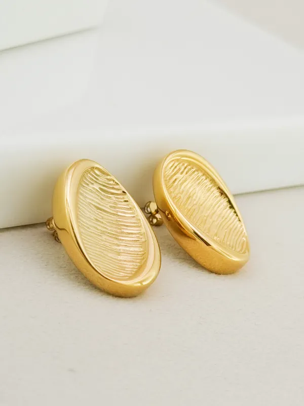 Ripple_Oval_Statement_Stud_Earrings