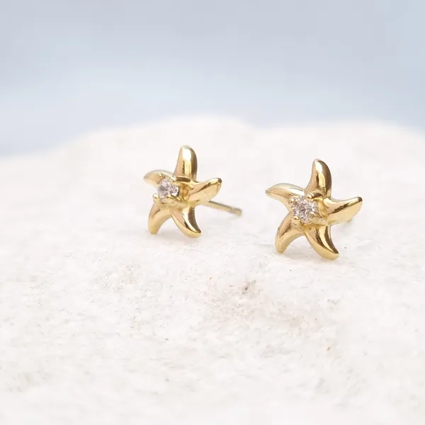 Starfish_CZ_Stud_Earrings