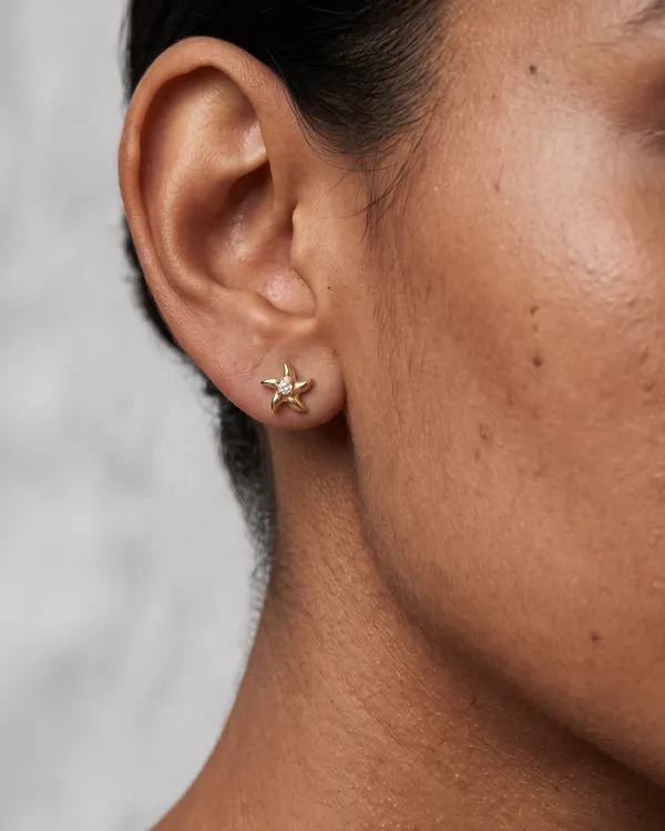 Gold_Stainless_Steel_Starfish_Cz_Stud_Earrings_For_Women