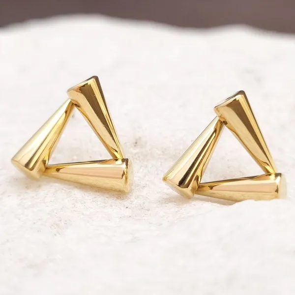 Triple_Spike_Geometric_Stud_Earrings