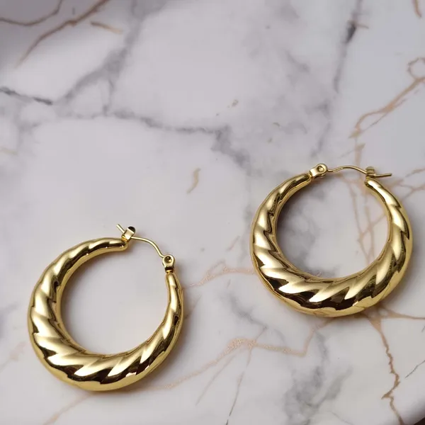 Twisted_Opulence_Hoops_Earrings
