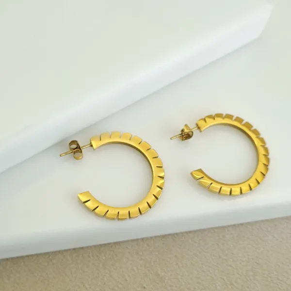 Gold_Stainless_Steel_Vector_Grooved_Hoop_Earrings_For_Women