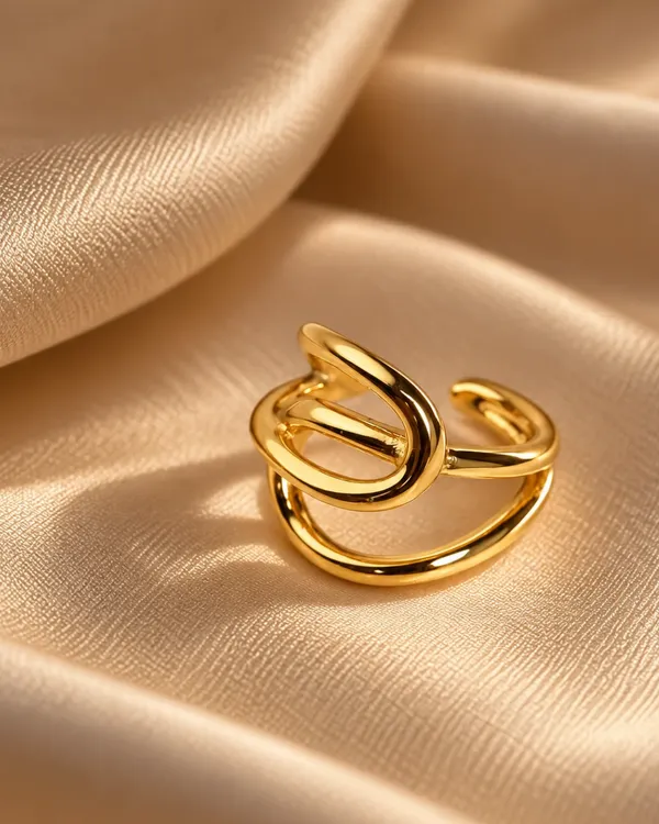 Looped_Orbit_Sleek_Ear_Cuff