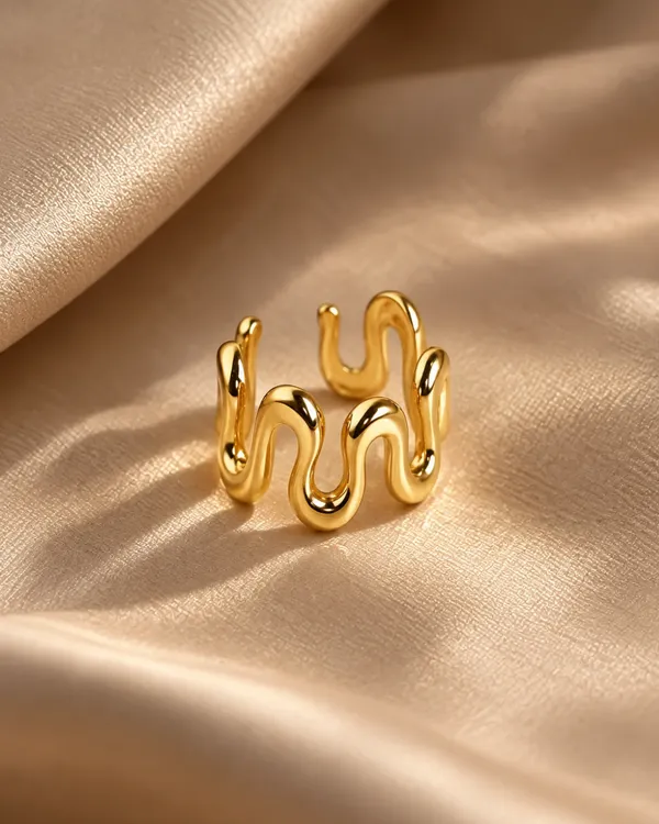 Gold_Stainless_Steel_Serpentine_Zigzag_Ear_Cuff_For_Women