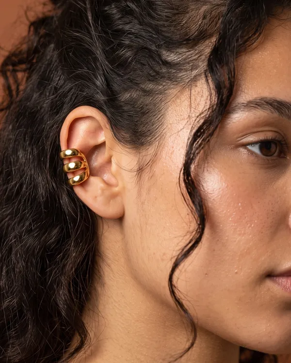 Gold_Stainless_Steel_Triple_Band_Polished_Ear_Cuff_For_Women