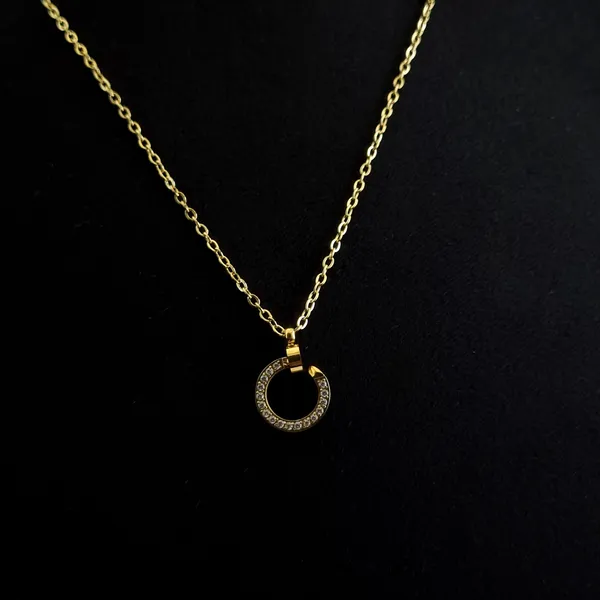 Gold_Stainless_Steel_Halo_Circle_Pendant_Necklace_For_Women
