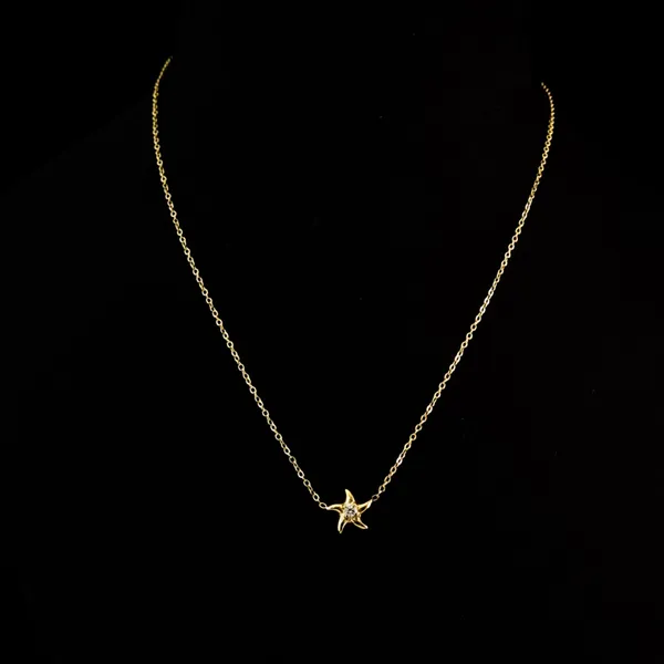 Gold_Stainless_Steel_Coastal_Starfish_Pendant_Necklace_For_Women
