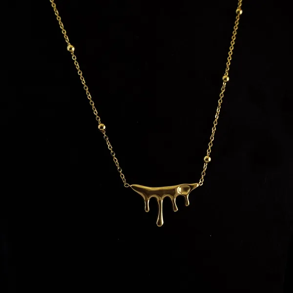 Gold_Stainless_Steel_Molten_Drip_Pendant_Necklace_For_Women