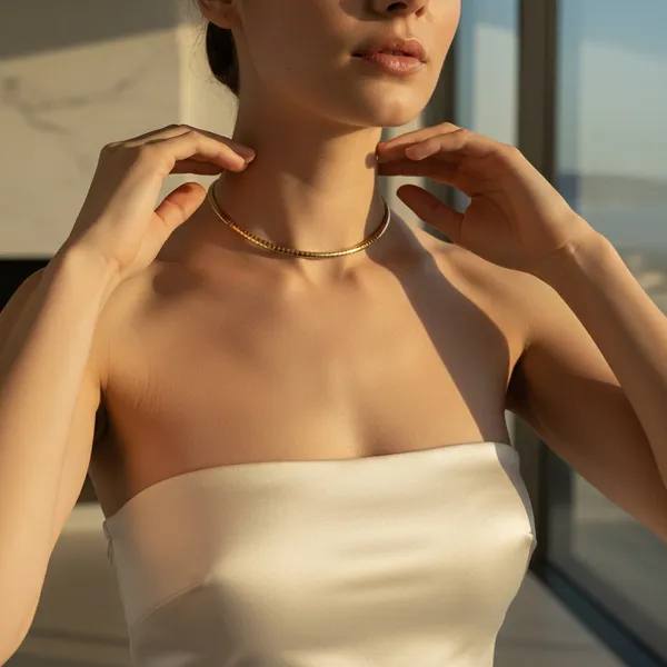 Gold_Stainless_Steel_Omega_Chain_Choker_Necklace_For_Women