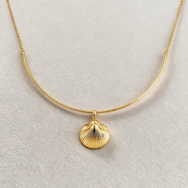 Gold_Stainless_Steel_Sculpted_Shell_Torque_Choker_For_Women