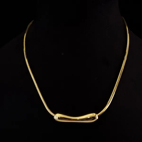 Serene_Capsule_Necklace