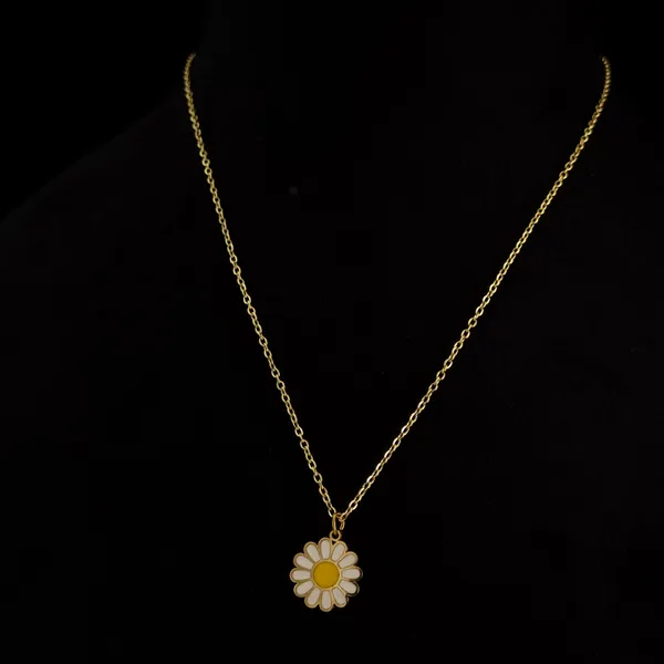 Soleil_Daisy_Pendant