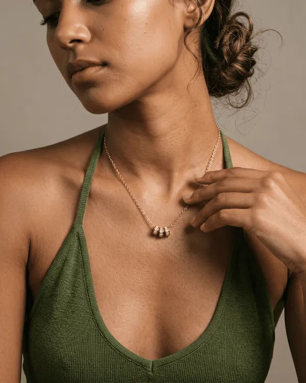 Triple_Pav茅_Rondelle_Pendant_Necklace