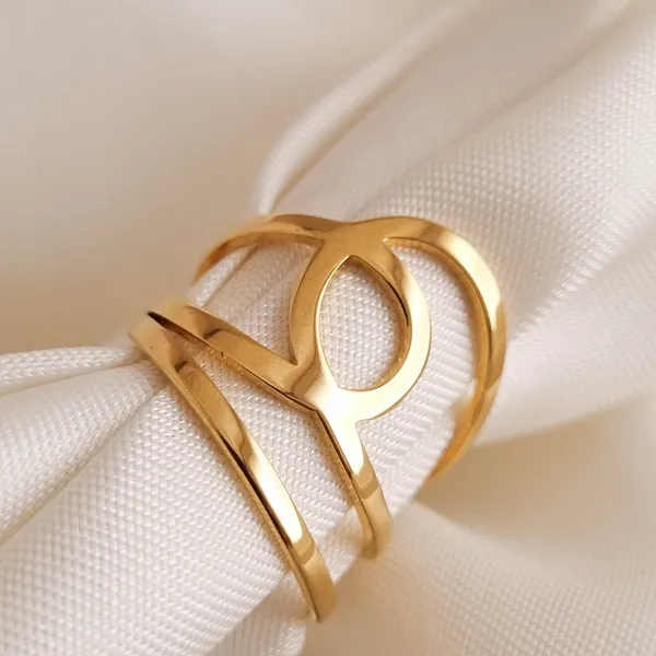Circle_Teardrop_Ring