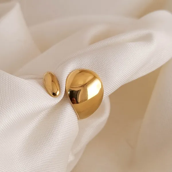 Double_Teardrop_Wrap_Ring