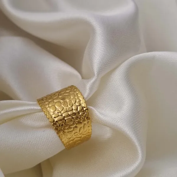 Ember_Ring