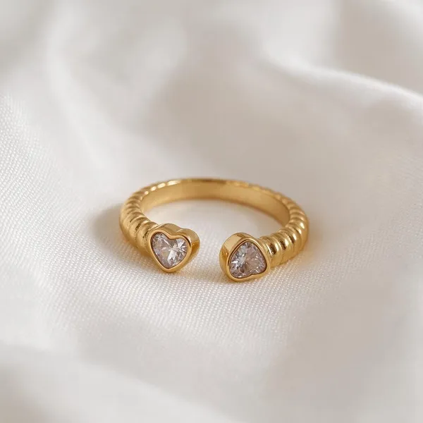 Gold_Stainless_Steel_Heart_Wrap_Ring_For_Women