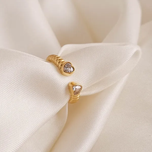 Gold_Stainless_Steel_Heart_Wrap_Ring_For_Women