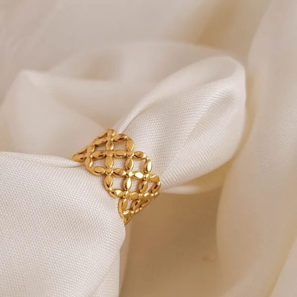 Gold_Stainless_Steel_Lattice_Ring_For_Women