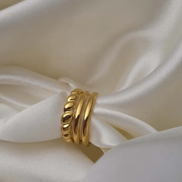 Luminous_Cascade_Ring