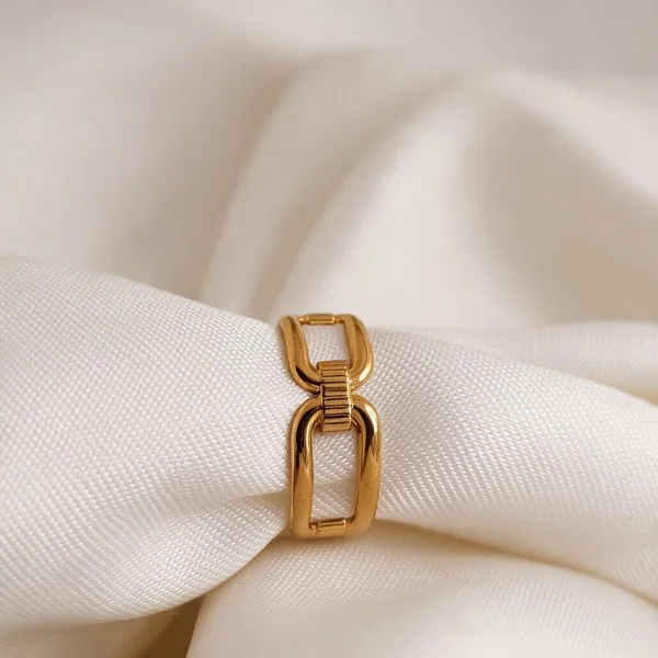 Gold_Stainless_Steel_Paperclip_Link_Ring_For_Women