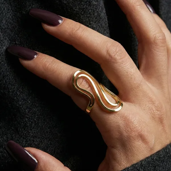 Gold_Stainless_Steel_Serpentine_Wave_Ring_For_Women