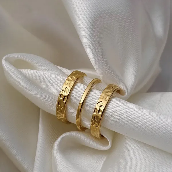 Gold_Stainless_Steel_Solis_Ring_For_Women
