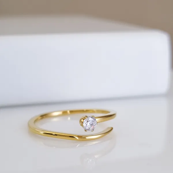 Solitaire_Bypass_Ring