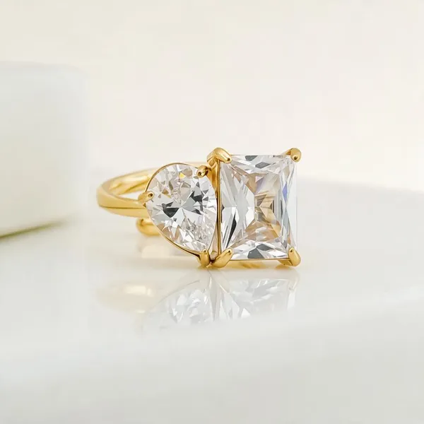 Gold_Stainless_Steel_Cz_Princess_And_Pear_Toi_Et_Moi_Ring_For_Women